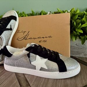 VINTAGE HAVANA Carla Glitter Silver Black w/ White Star Fashion Sneaker 8.5 NIB